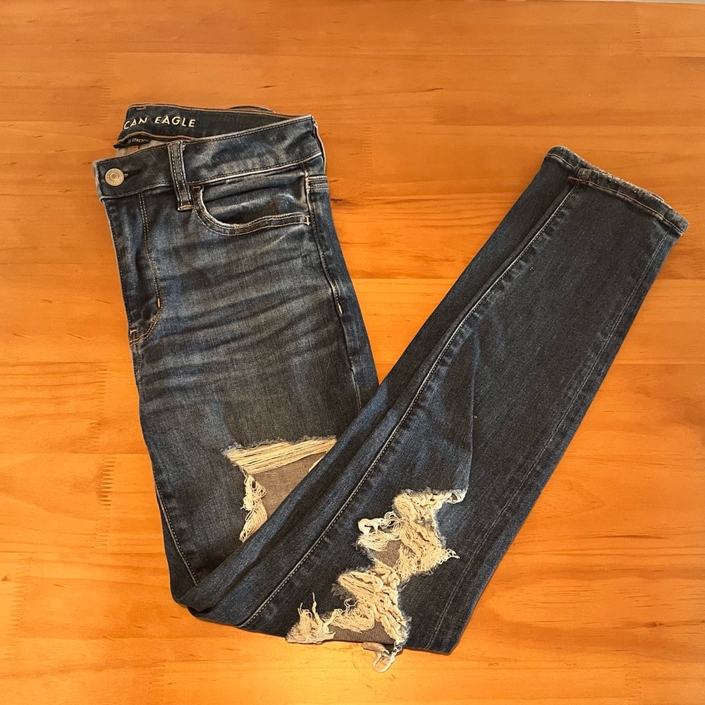 American Eagle Outfitters Women's Ripped Dark Blue Skinny Jeans/Jeggings